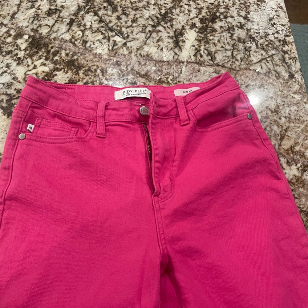 Judy blue hot pink size 7